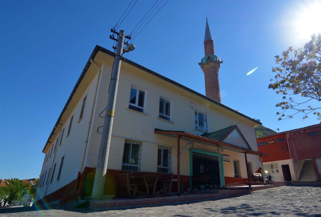 Çarşı (Hasbey) Camii